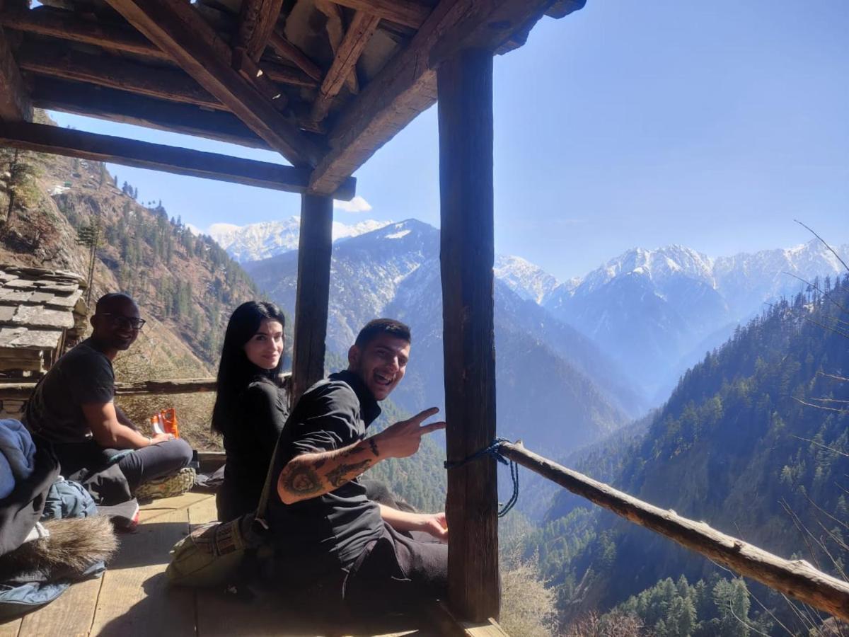 Flipsyde Retreat Hotel Kasol Exterior foto