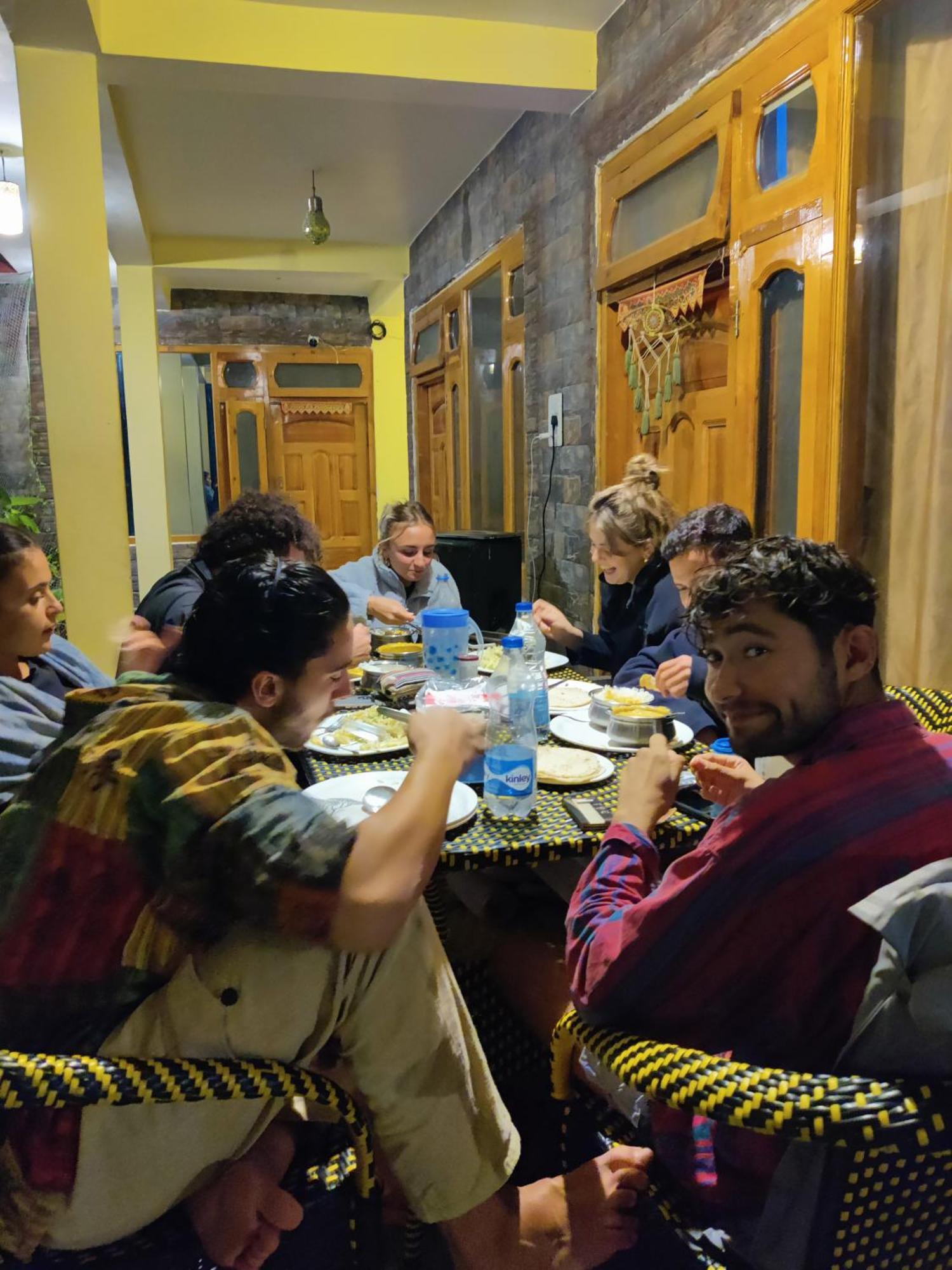 Flipsyde Retreat Hotel Kasol Exterior foto