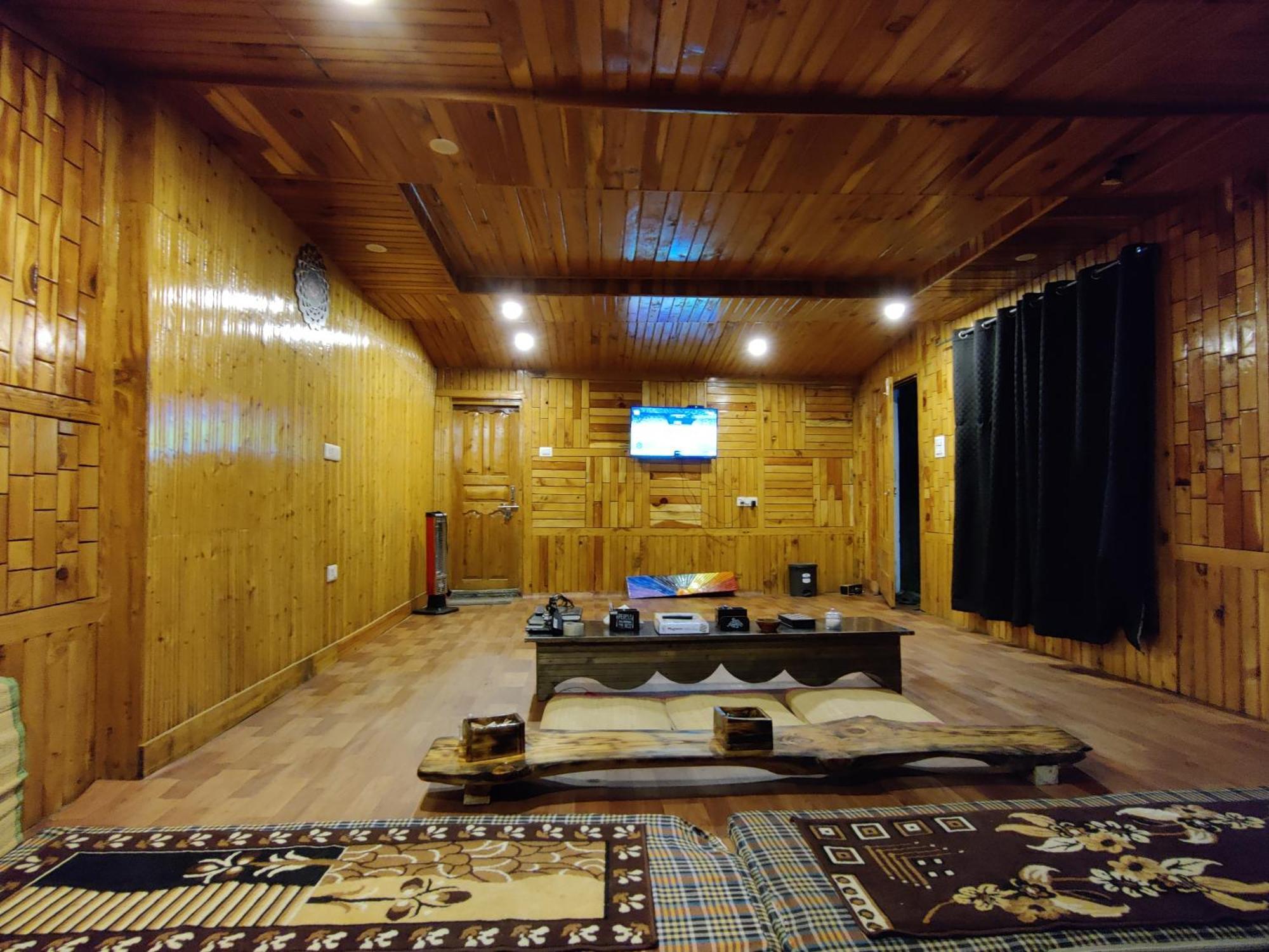 Flipsyde Retreat Hotel Kasol Exterior foto