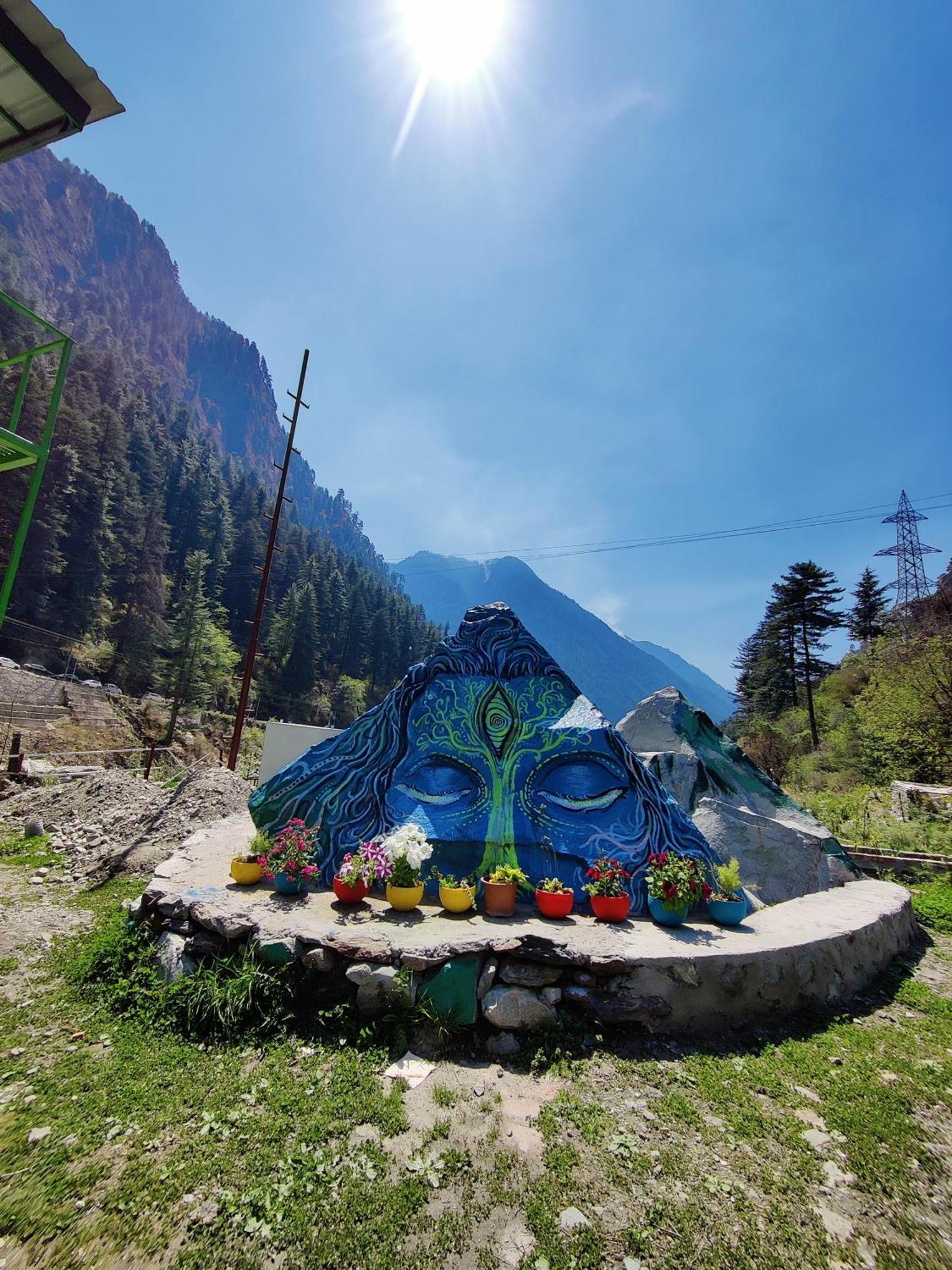 Flipsyde Retreat Hotel Kasol Exterior foto
